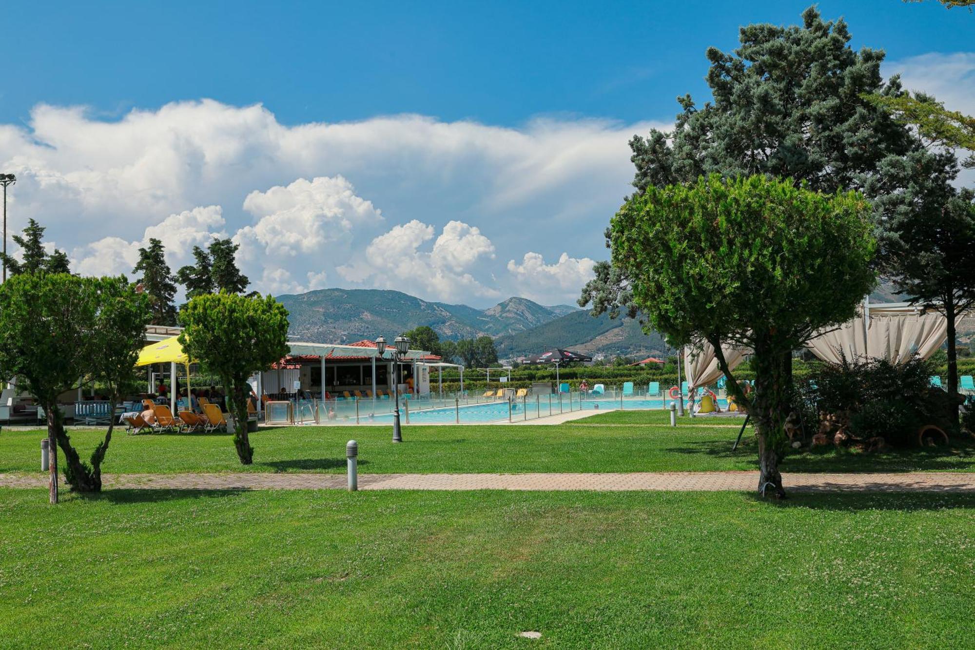 Hotel Le Chalet Ksanti Zewnętrze zdjęcie