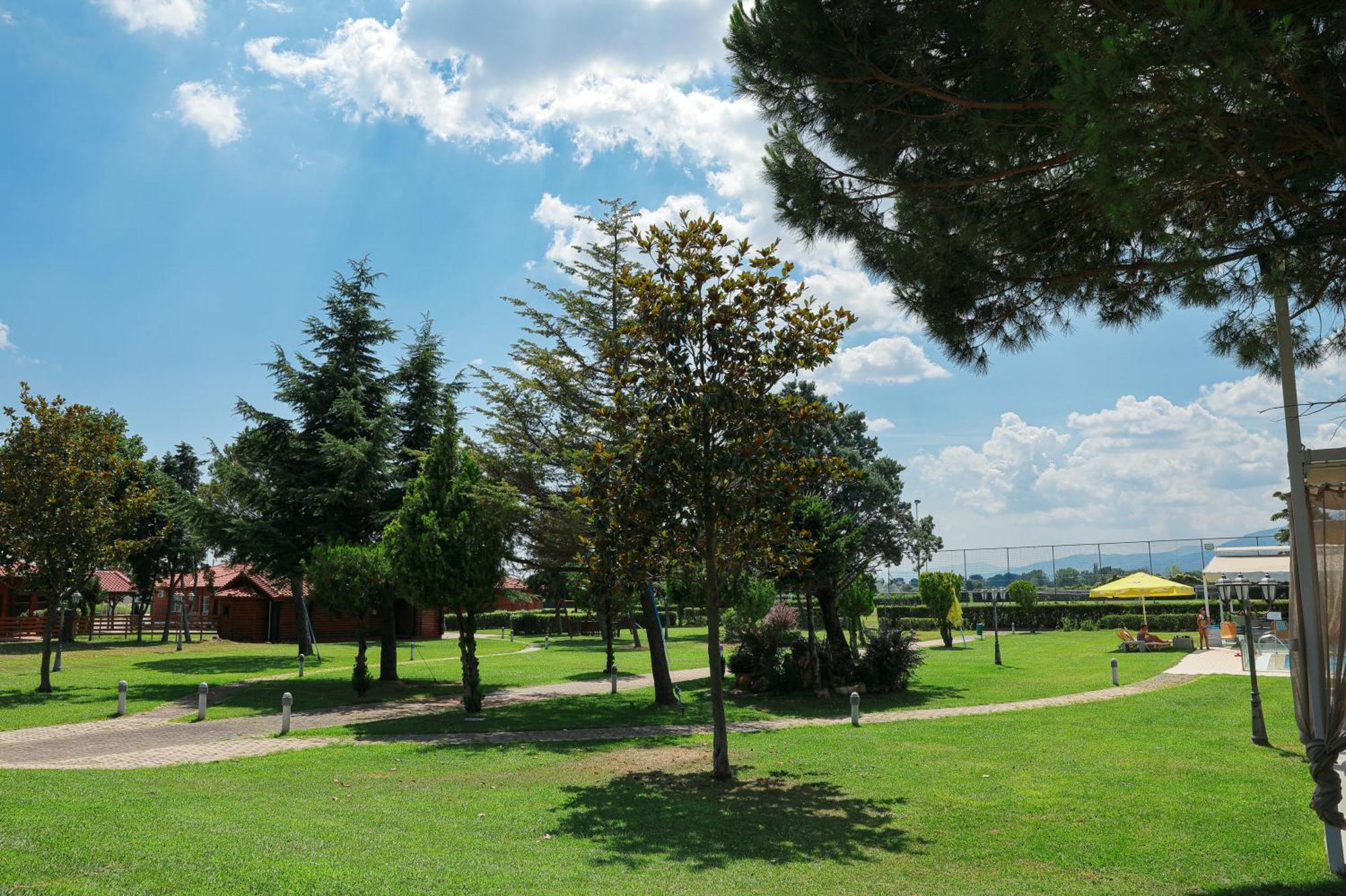 Hotel Le Chalet Ksanti Zewnętrze zdjęcie